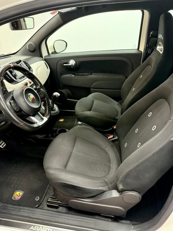 FIAT 500 Abarth