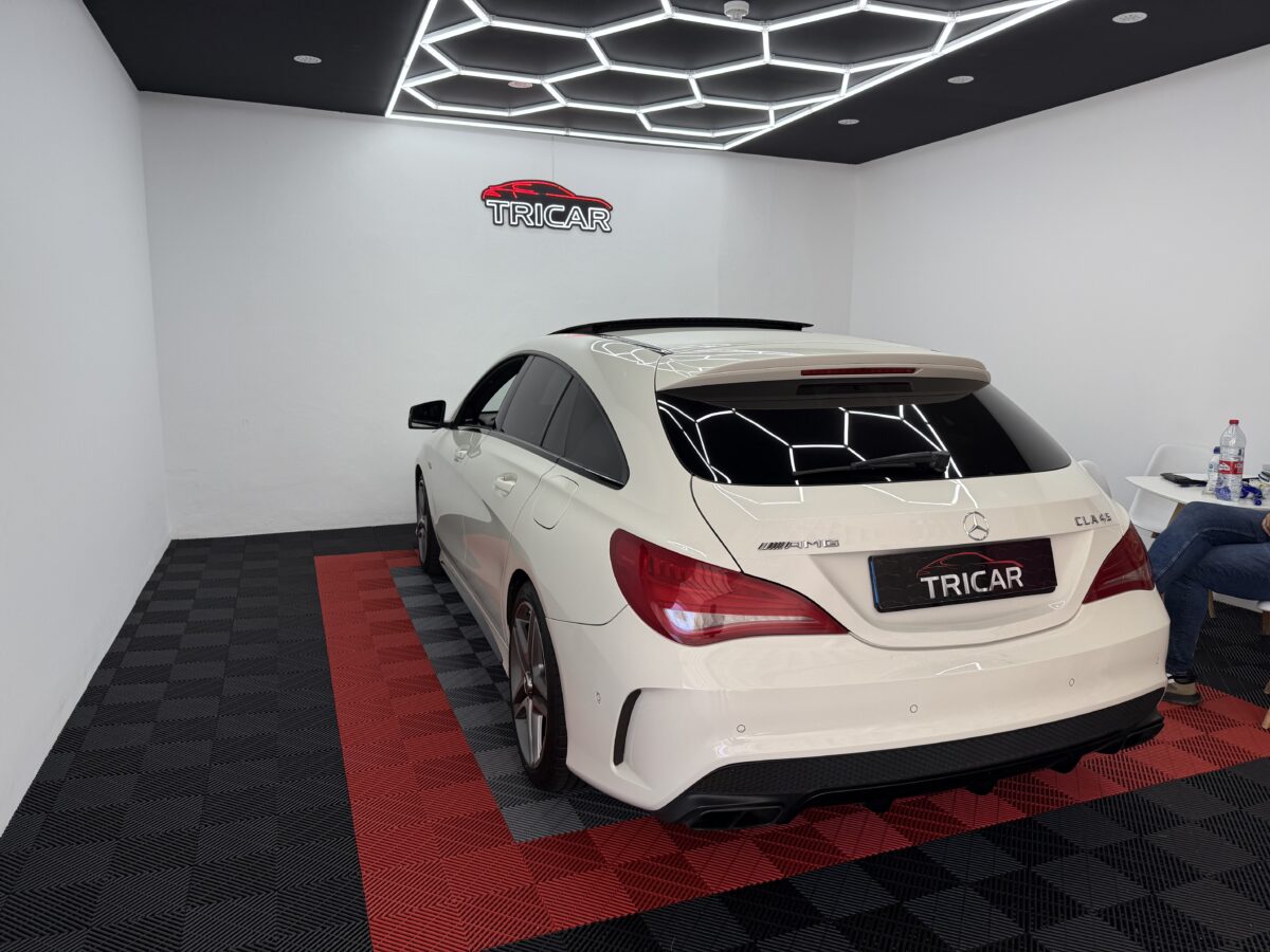 MERCEDES-BENZ clase cla 45 AMG 
