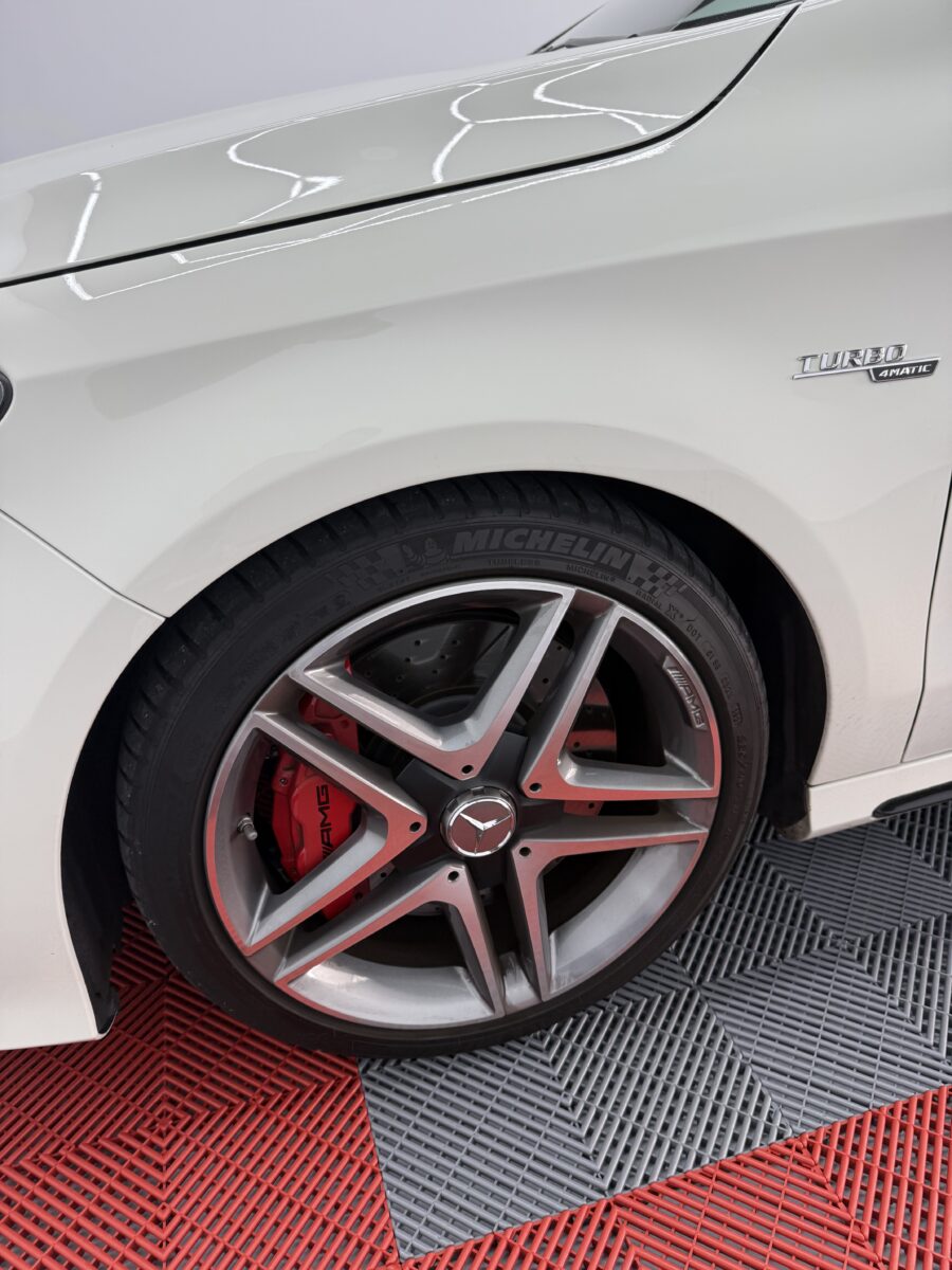 MERCEDES-BENZ clase cla 45 AMG 