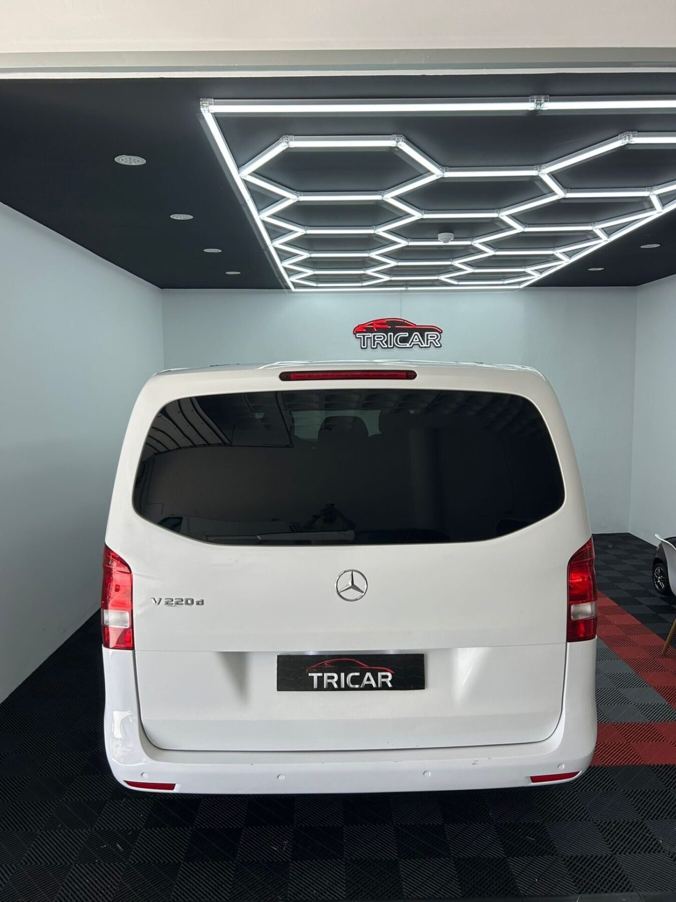 MERCEDES-BENZ Clase v V220 8 plazas 