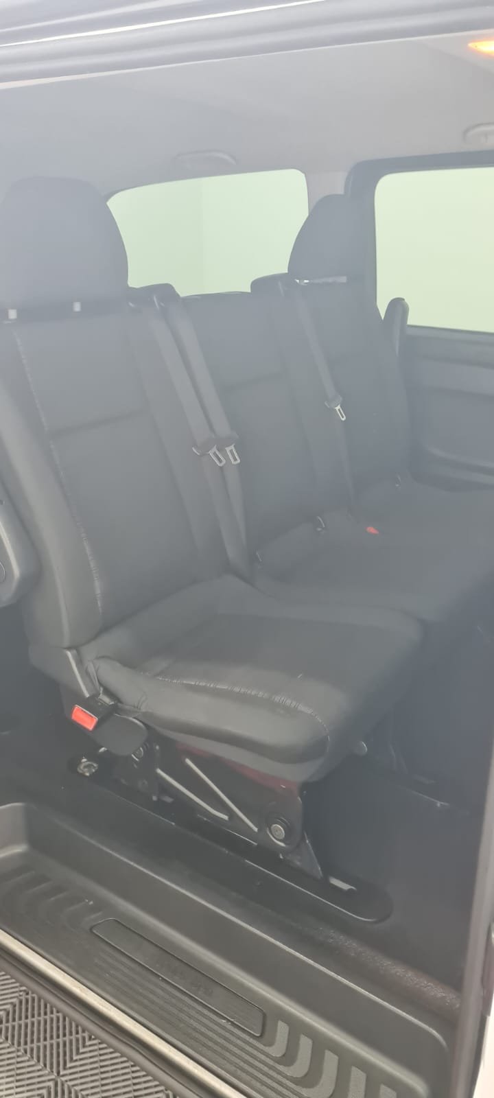MERCEDES-BENZ Vito 220