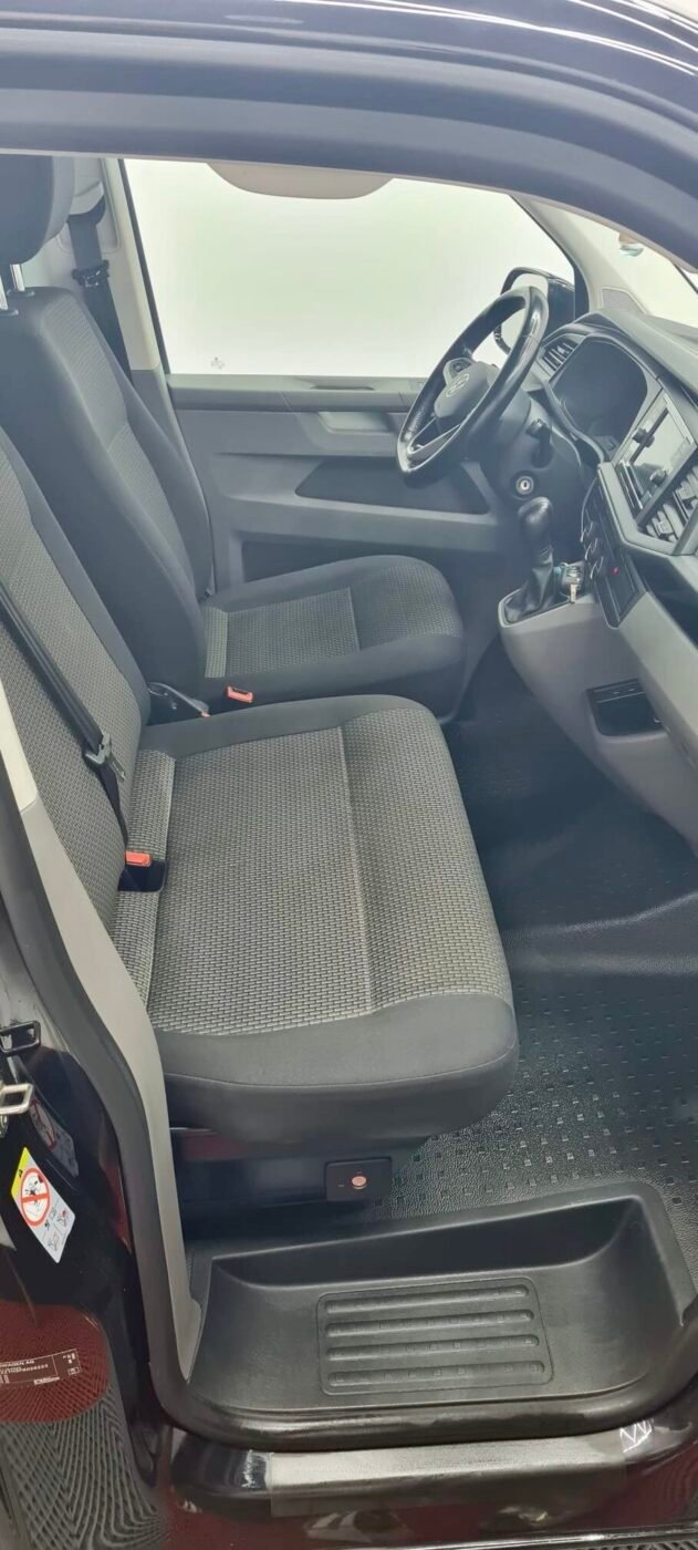 VOLKSWAGEN Caravelle 2.0 tdi