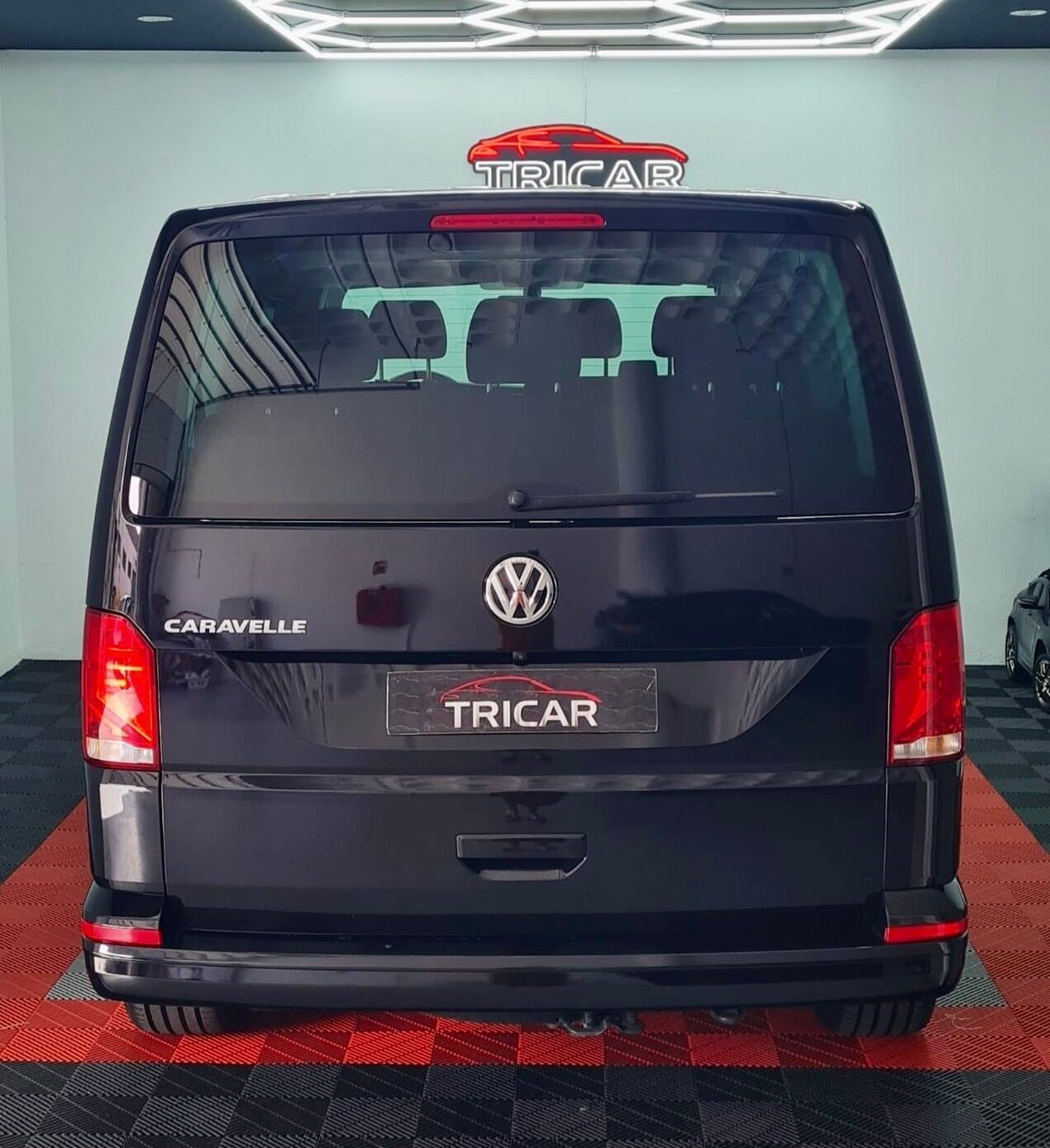 VOLKSWAGEN Caravelle 2.0 tdi