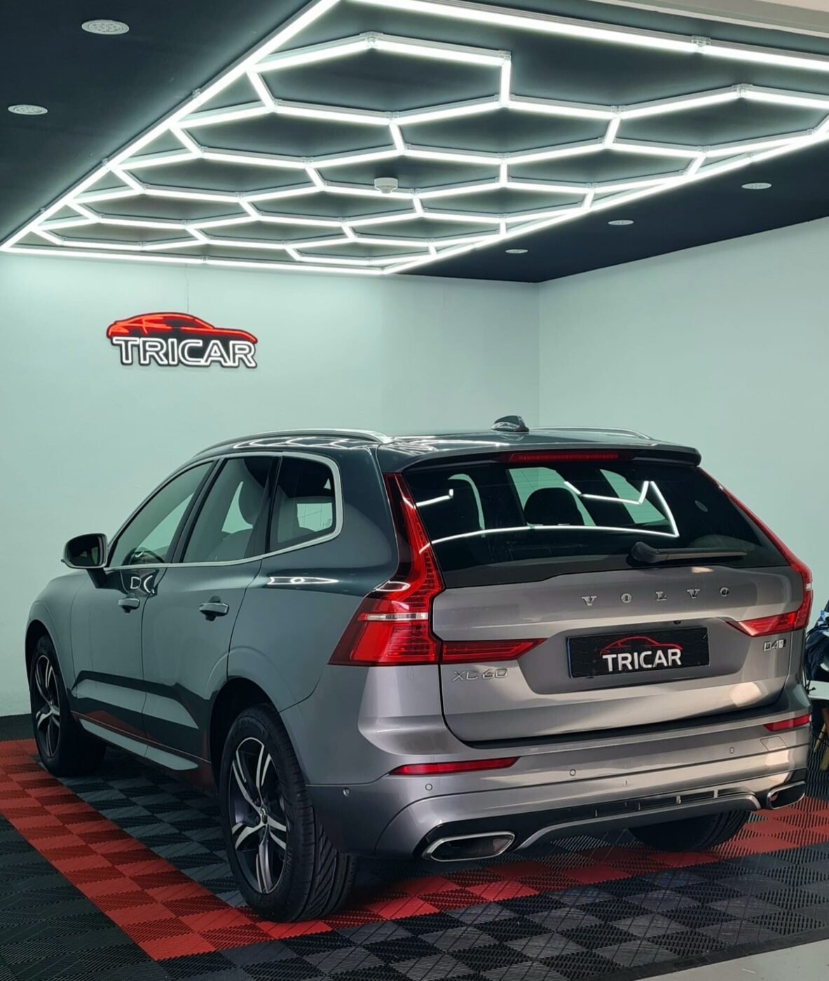 VOLVO Xc60