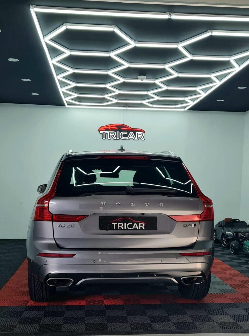 VOLVO Xc60