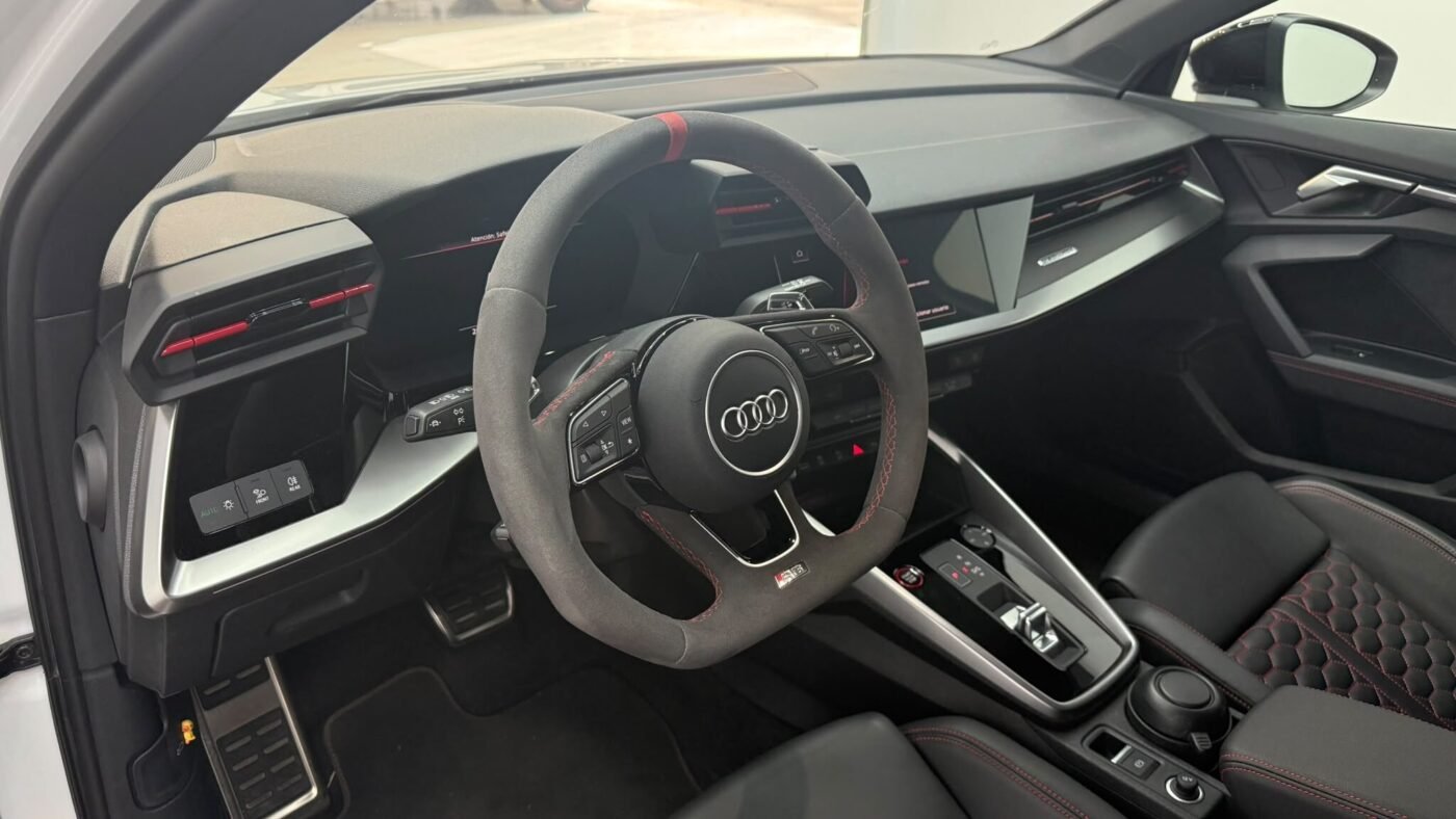 AUDI RS3